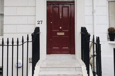 HOUSE NUMBERS & PLAQUES  