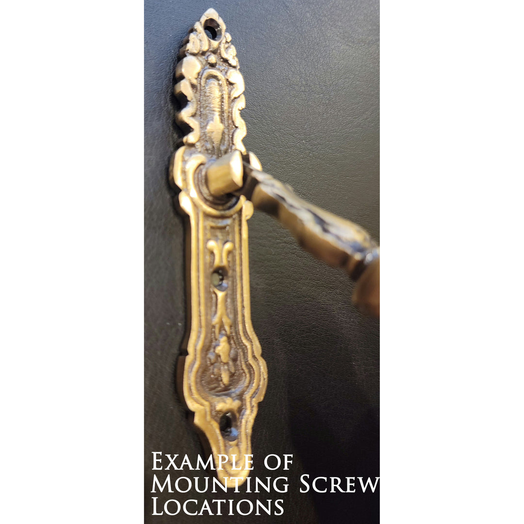 COPPER MOUNTAIN HARDWARE 4 Inch Solid Brass Baroque / Rococo Drop Pull (Antique Brass Finish)