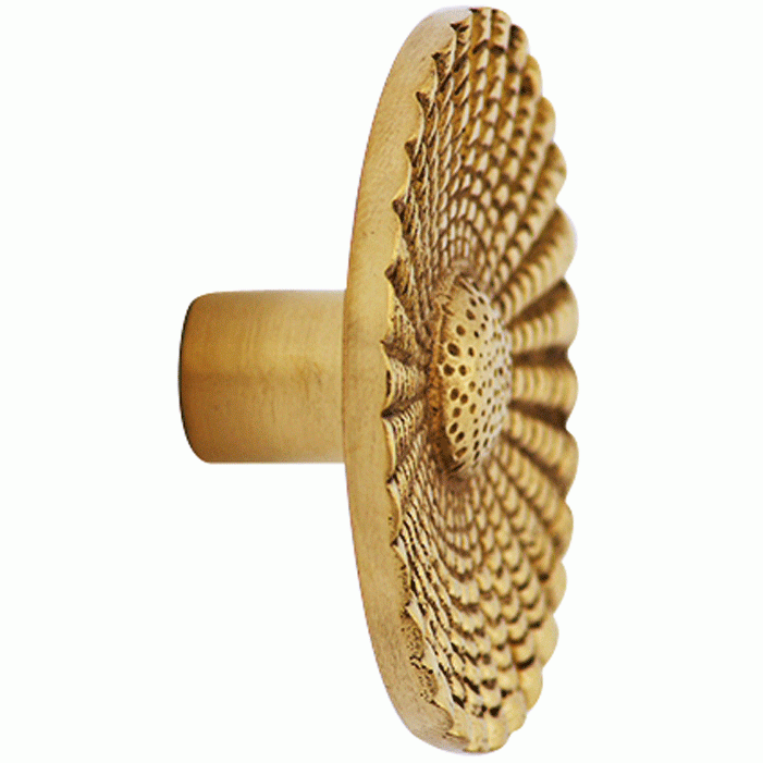 COPPER MOUNTAIN HARDWARE 2 Inch Solid Brass Art Deco Style Round Knob (Lacquered Brass Finish)