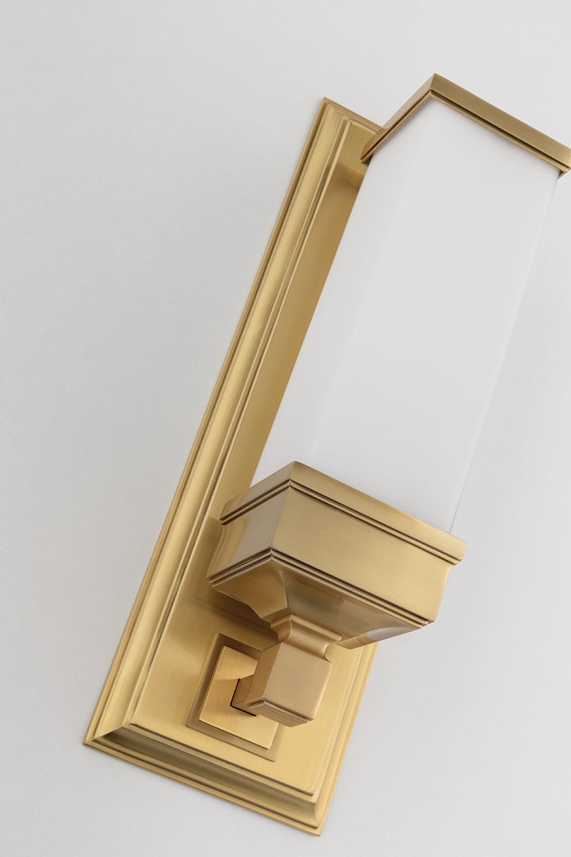 Everett Wall Sconce Hudson Valley Lighting