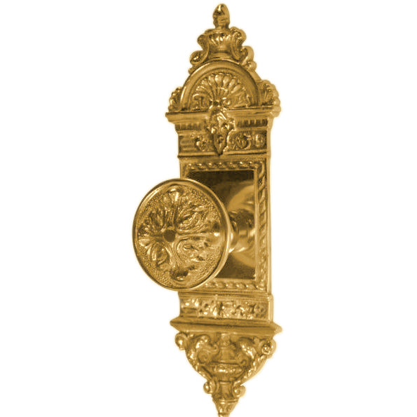 L'Enfant Small Backplate Door Set with Romanesque Door Knobs (Several Finishes Available)