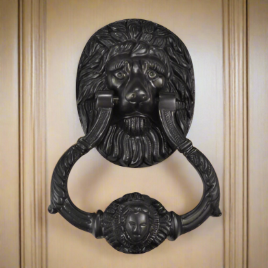 COPPER MOUNTAIN HARDWARE 7 1/2 Inch (3 3/4 Inch c-c) Large Ornate Lion Door Knocker (Oil Rubbed Bronze Finish)