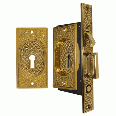 COPPER MOUNTAIN HARDWARE Craftsman Pattern Single Pocket Privacy (Lock) Style Door Set (Polished Brass)