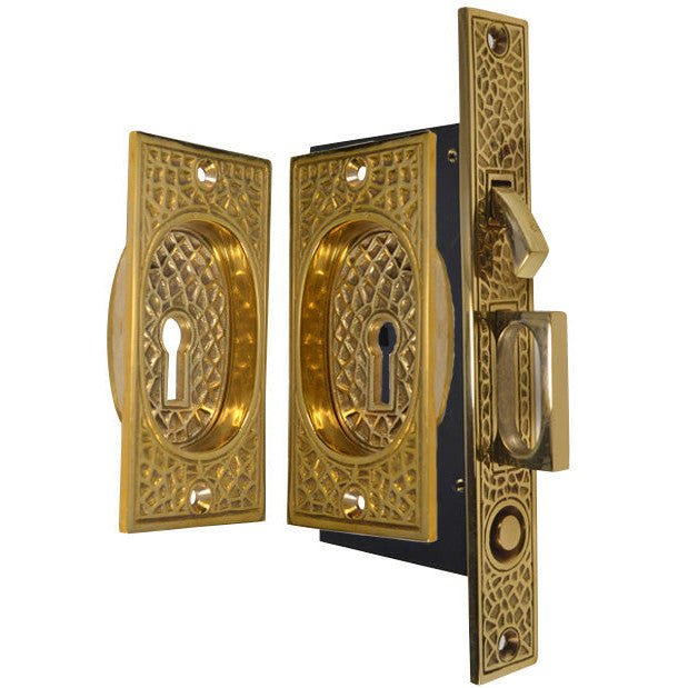 COPPER MOUNTAIN HARDWARE Craftsman Pattern Single Pocket Privacy (Lock) Style Door Set (Polished Brass)