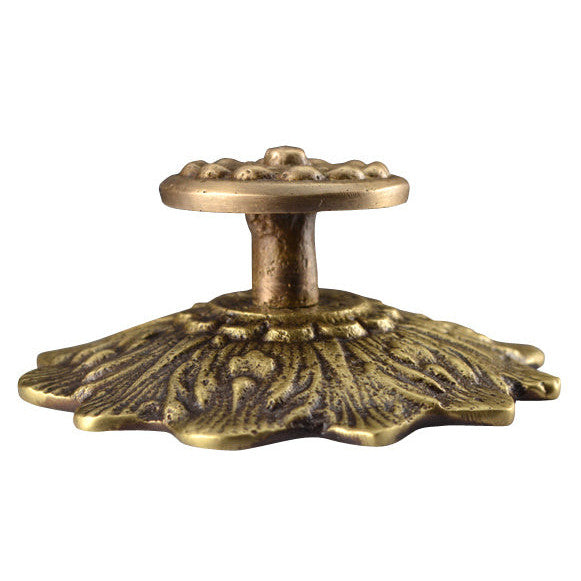 COPPER MOUNTAIN HARDWARE 2 2/5 Inch Solid Brass Victorian Sunflower Knob (Antique Brass Finish)