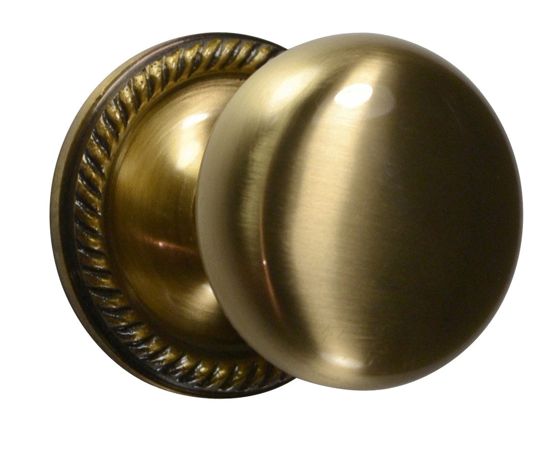 Georgian Roped Rosette Door Set with Round Brass Door Knobs (Several Finishes Available)