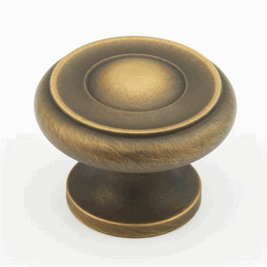 SCHAUB 1 1/4 Inch Colonial Round Knob (Light Antique Brass Finish)