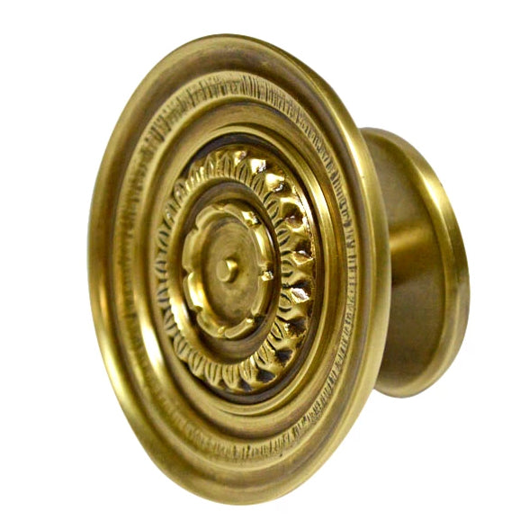 COPPER MOUNTAIN HARDWARE 3 1/2 Inch Floral Disc French Oversized Patterned Knob (Antique Brass Finish)